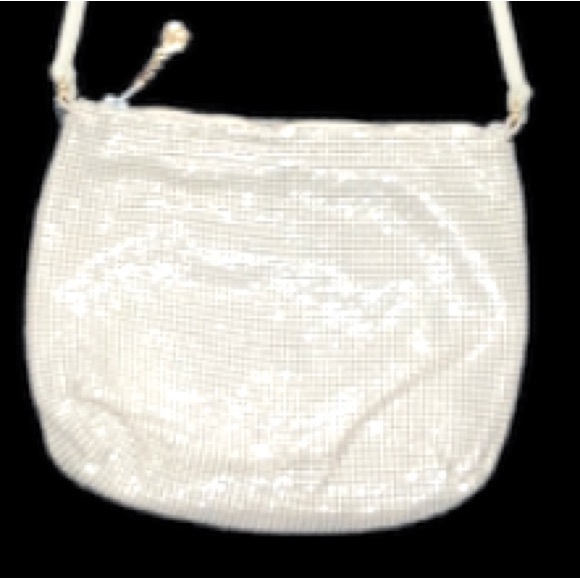 WHITING & DAVIS pearl mesh crossbody/clutch - Picture 5 of 8